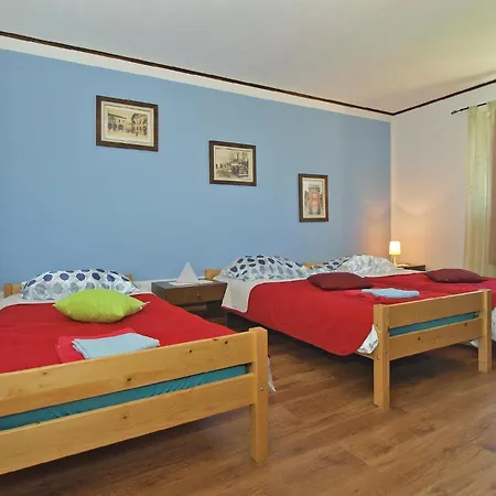 Apartment Fuer 6 Personen Ca 84 Qm In Galizana, Istrien Istrische Riviera